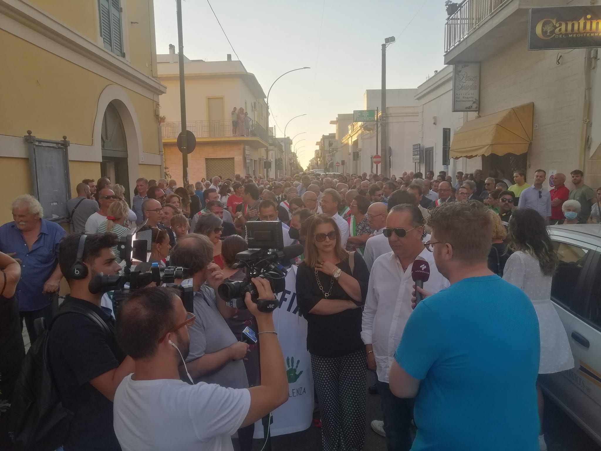 Immagine di copertina: Atto incendiario vicesindaco Salve: solidarietà Anci