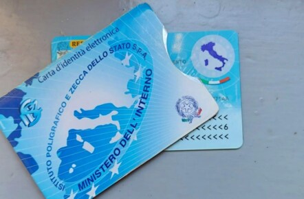 Carta d’identità: approvato formato documento provvisorio